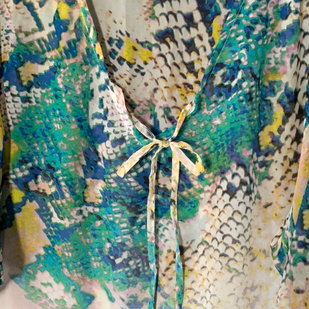 Colorful Snake Print Tunic - Picture 4 of 6